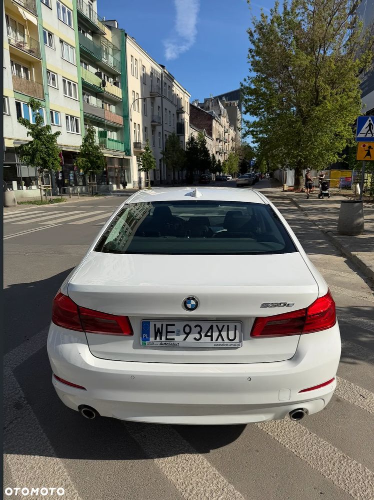 BMW Seria 5 530e iPerformance GPF - 4