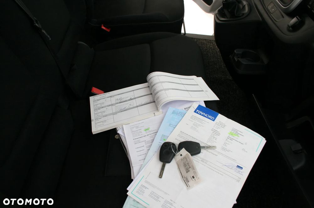 Renault TRAFIC - 18