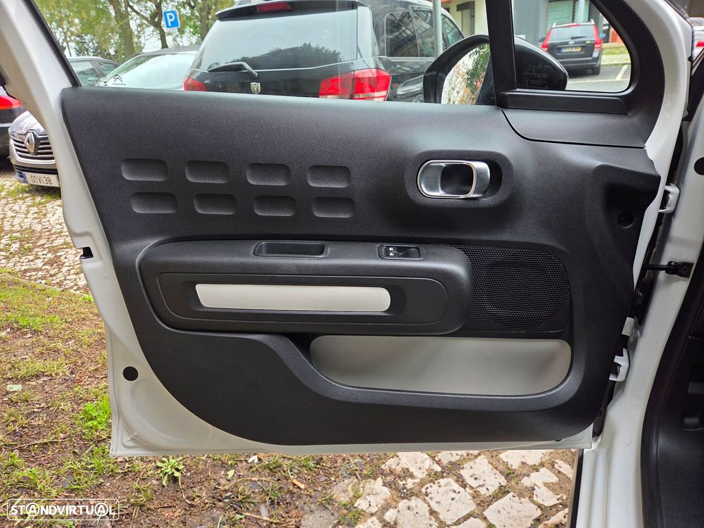 Citroën C3 Pure Tech S&S Feel - 12