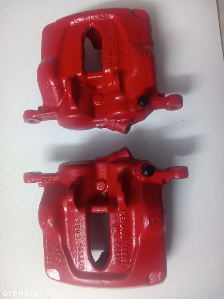 ZACISK HAMULCOWY PASSAT B5,B6,B7,B8,CC,TIGUAN,SHARAN,ALHAMBRA,AUDI A6C6,C5,C7,A4 B8,A8 D3 D4,Q3,Q5,A5,MAZDA CX5,VOLVO S60,V60,XC60,S80,XC70,V70,HYUNDAI i40,i30,TUCSON,KIA CEED,OPTIMA SPORTAGE ,LANCIA THESIS,FORD MONDEO MK4,MK5,GALAXY,S-MAX,VIVARO TRAFIC LAGUNA SCENIC III MEGANE III ESPACE V CAPTUR IVECO,E - 9