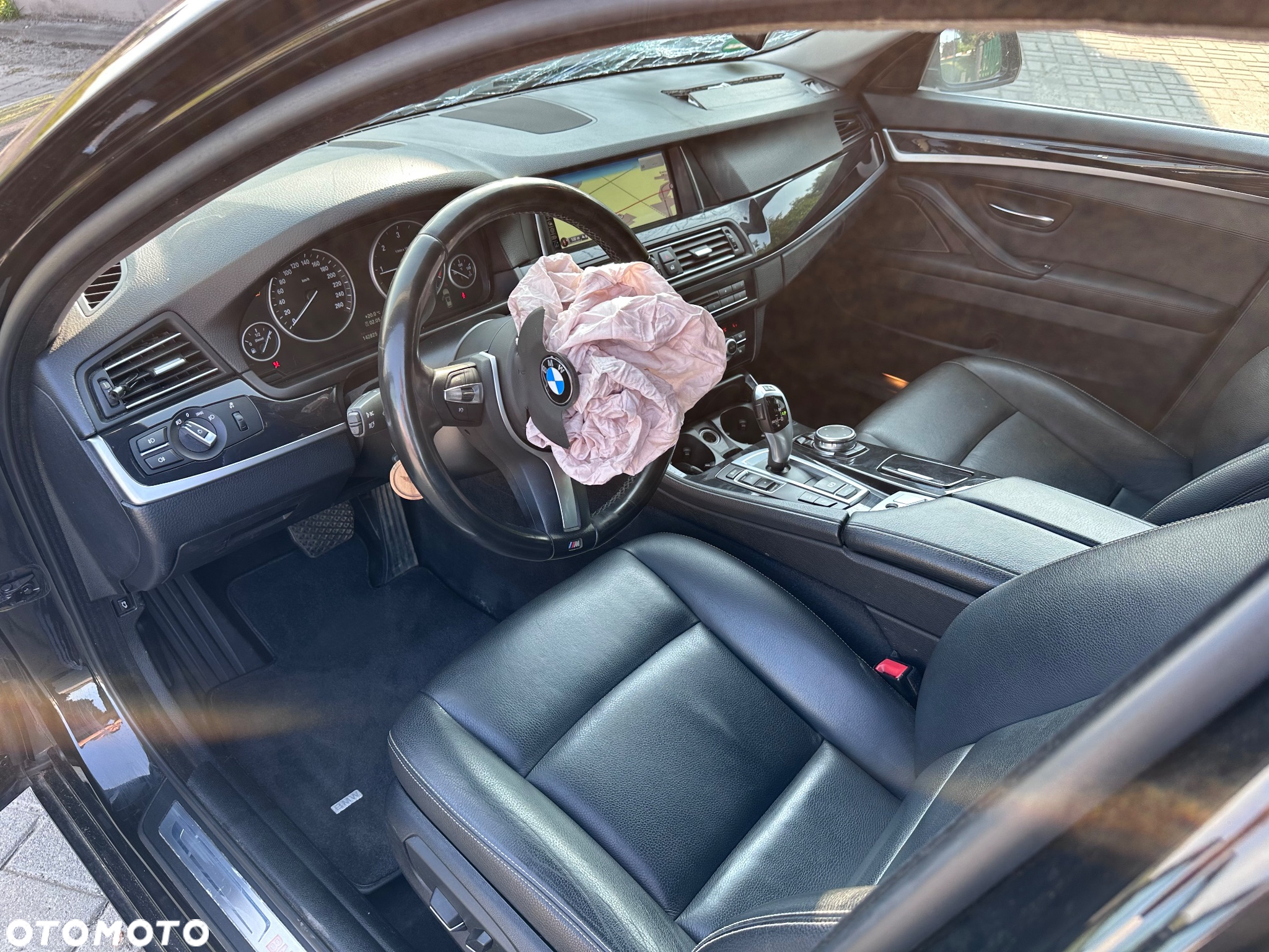 BMW Seria 5 520d Touring Luxury Line - 11