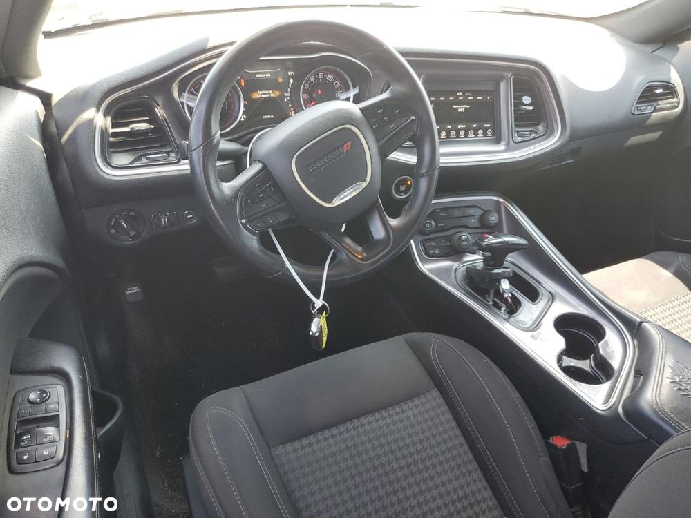 Dodge Challenger Automatik R/T Plus - 7