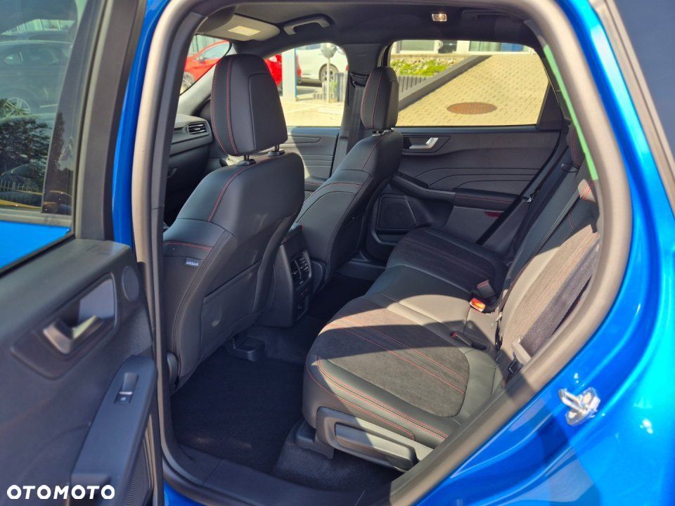 Ford Kuga - 11