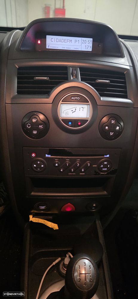 Renault Mégane 1.5 dCi Dynamique Luxe - 33