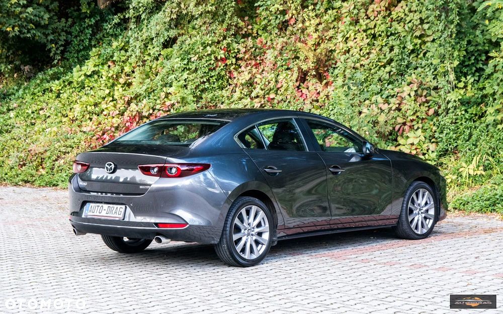 Mazda 3 - 9