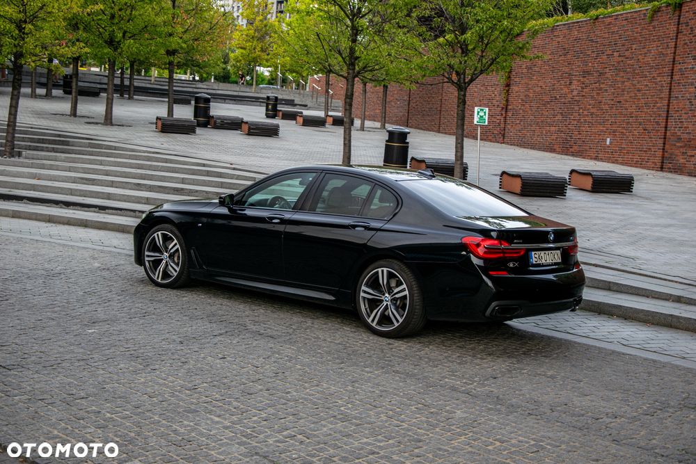 BMW Seria 7 740d xDrive - 10