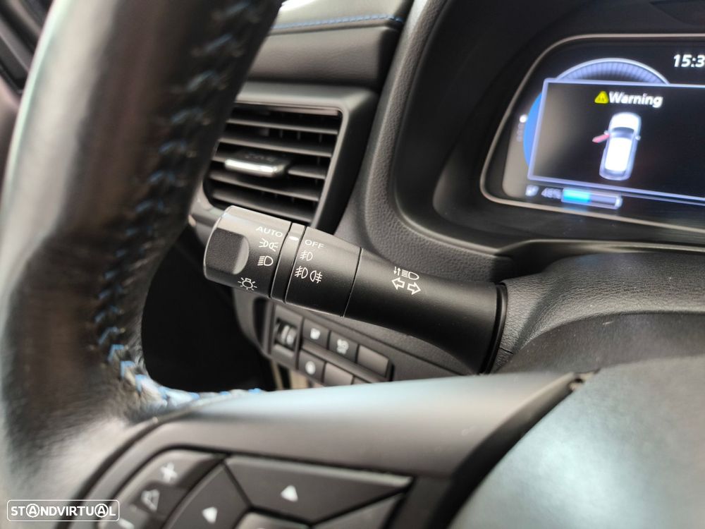 Nissan Leaf N-Connecta - 19