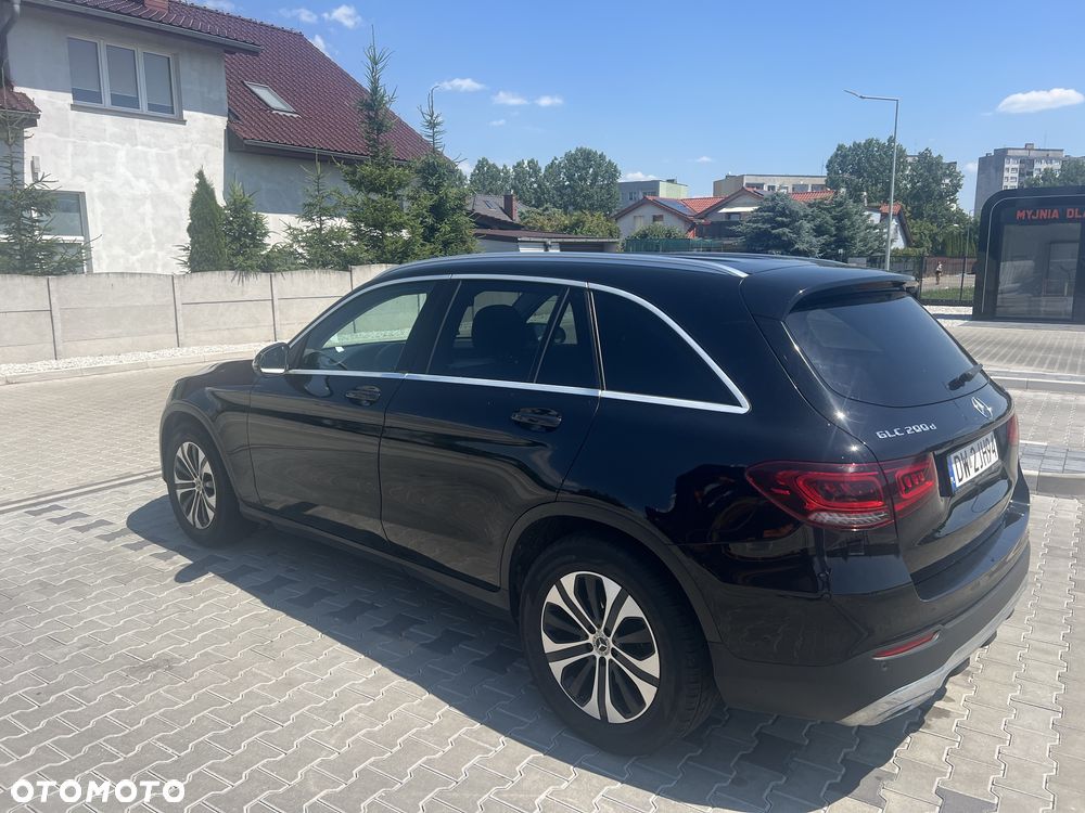 Mercedes-Benz GLC - 4