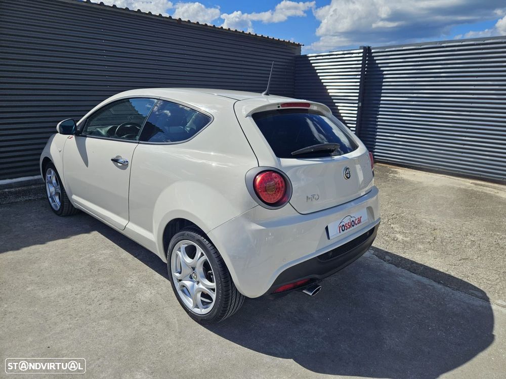 Alfa Romeo MiTo 1.3 JTDM Trofeo - 12