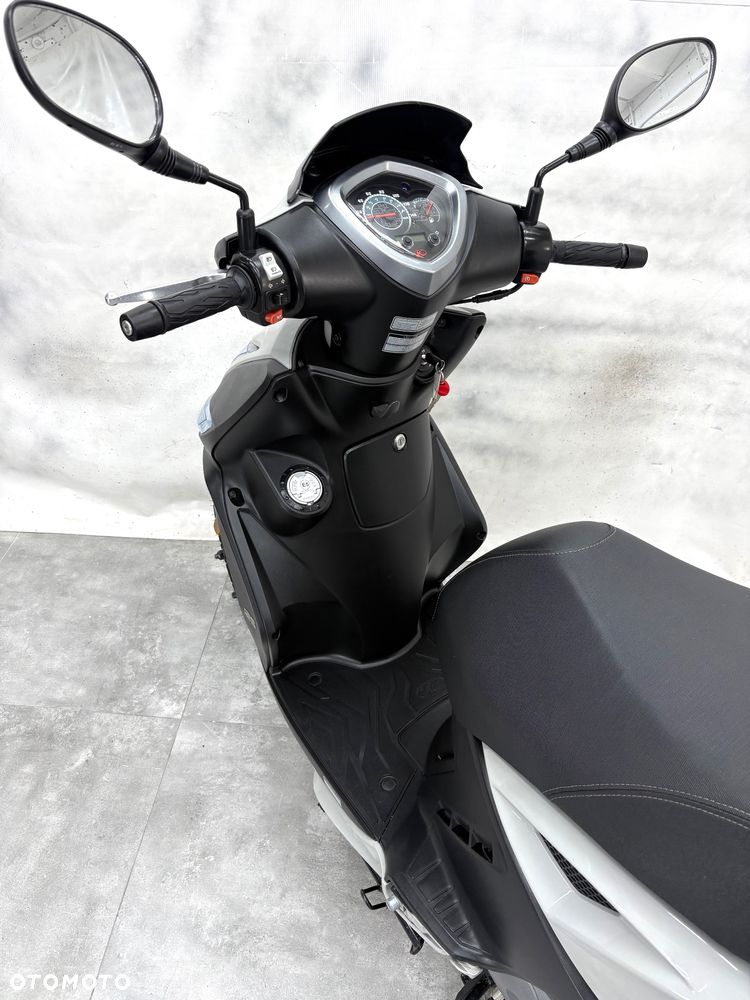 Kymco Agility - 12