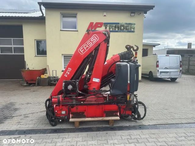 Palfinger HDS Fassi F215.A25 5 wysuwow sterowanie radiowe i manualne - 1