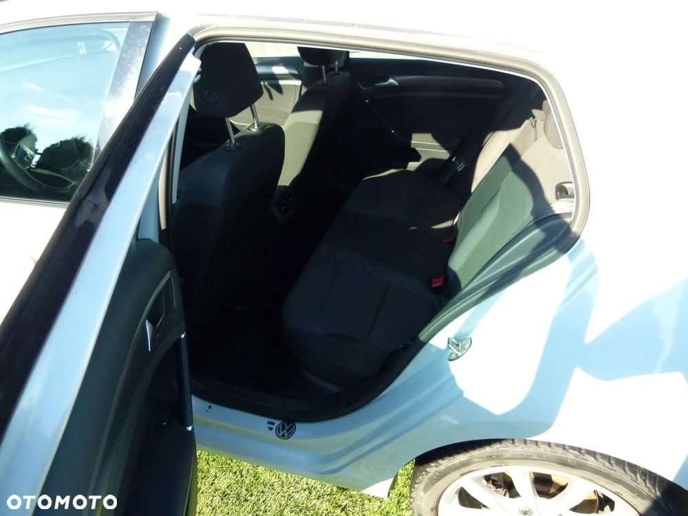 Volkswagen Golf 1.4 TSI BMT Comfortline - 9