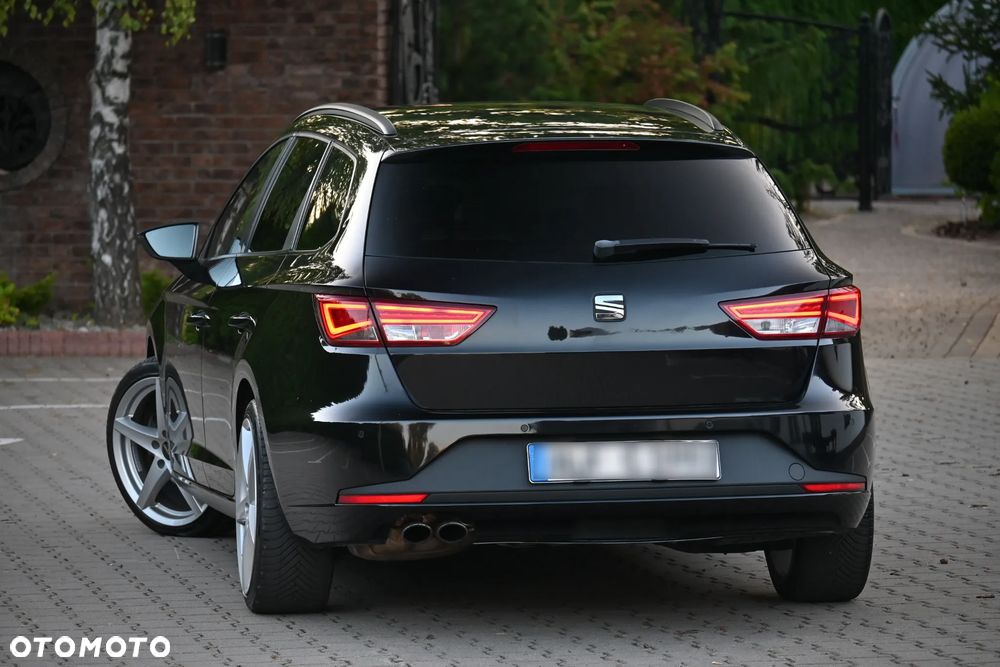 Seat Leon 1.8 TSI Start&Stop DSG FR - 12