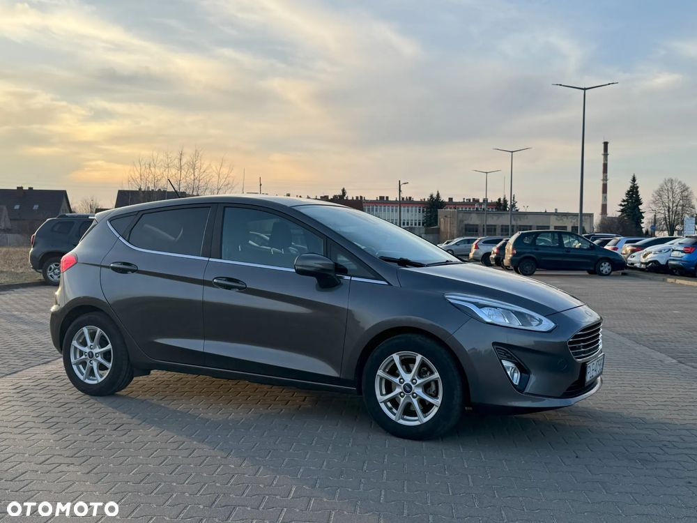 Ford Fiesta - 5