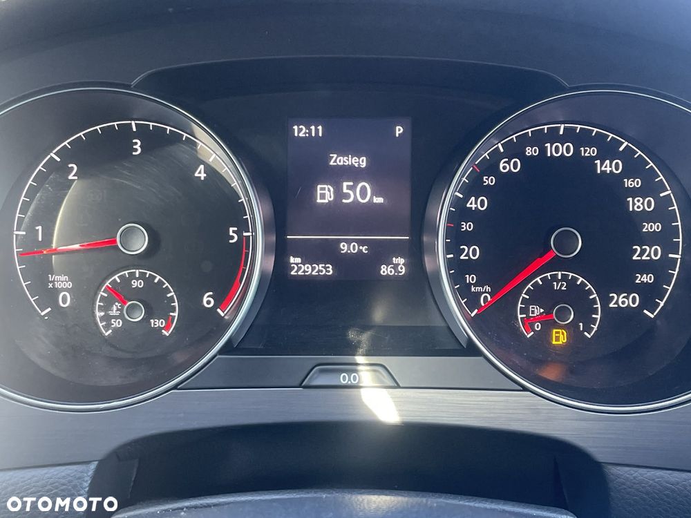 Volkswagen Golf Sportsvan 1.6 TDI SCR DSG Trendline - 31