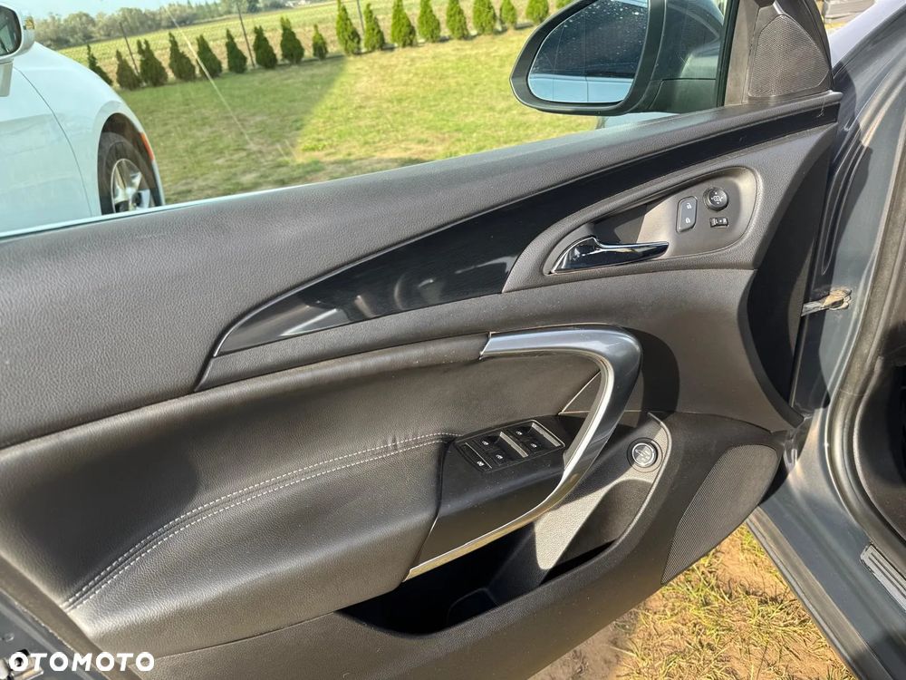 Opel Insignia 2.0 CDTI Cosmo S&S - 4