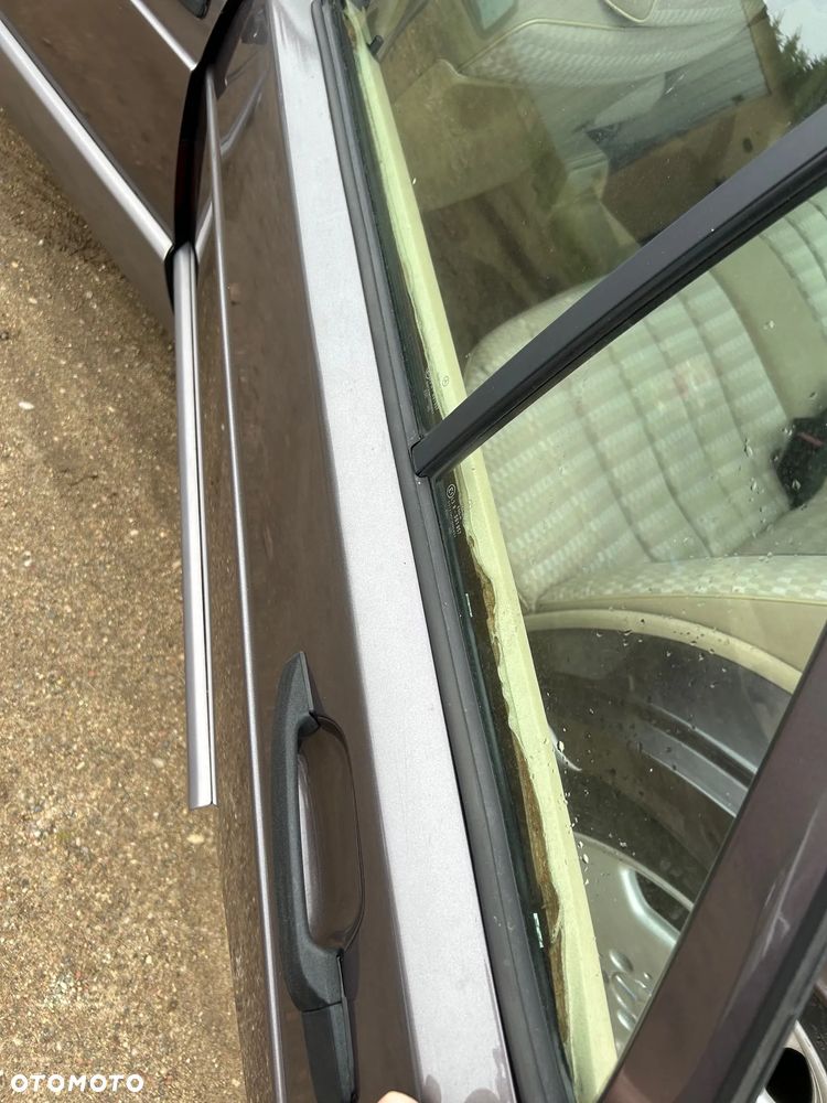 Mercedes-Benz W201 (190) - 18