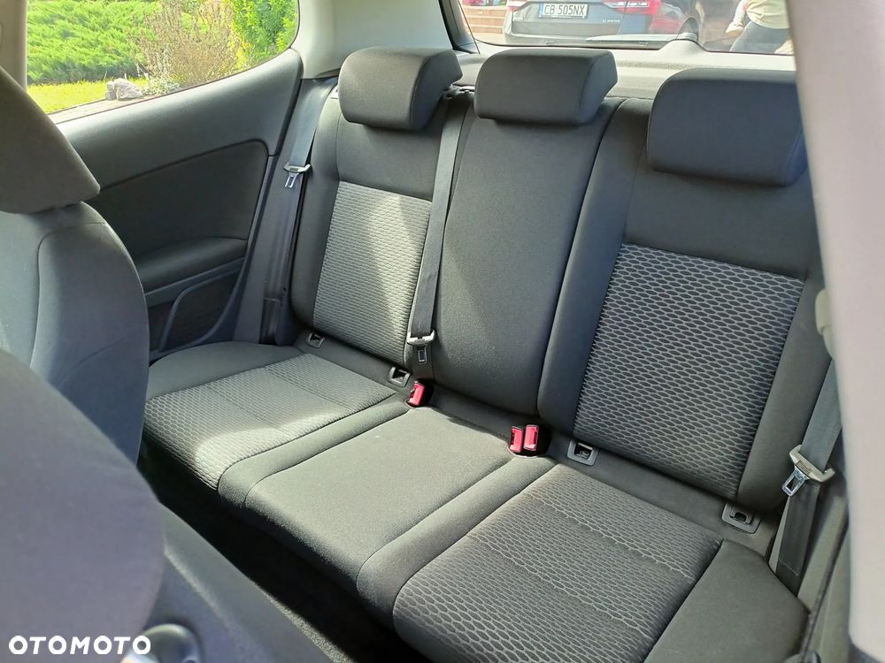 Volkswagen Golf 2.0 TDI Comfortline - 13