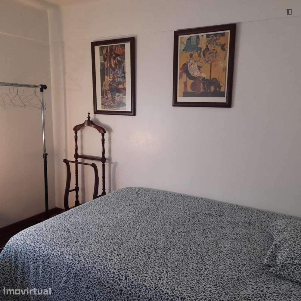 Quarto - localizado em Carnide Lisbon - Grande imagem: 3/18