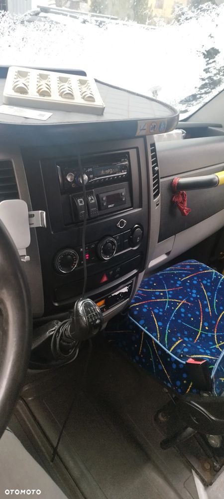 Mercedes-Benz Sprinter - 10