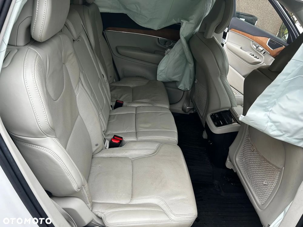 Volvo XC 90 T6 AWD Geartronic Inscription - 22