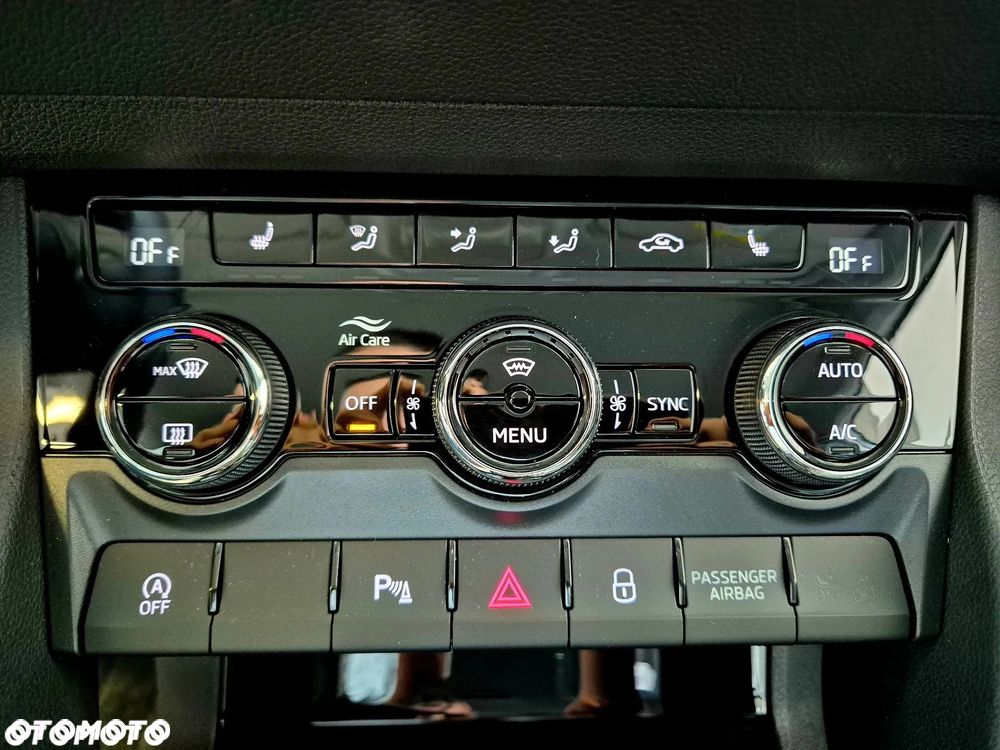 Skoda Karoq 1.5 TSI ACT Selection DSG - 20