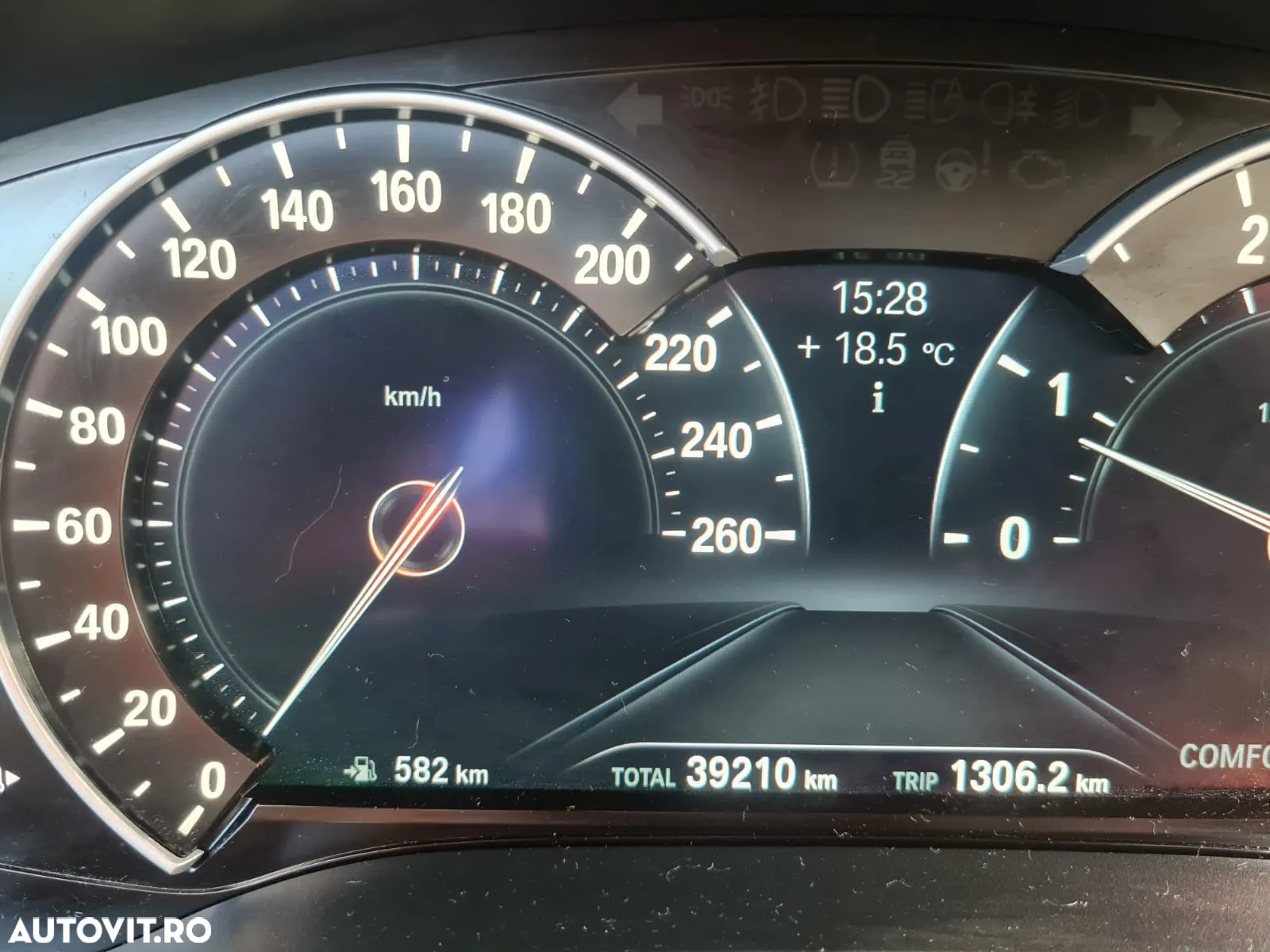 BMW Seria 5 520d xDrive AT - 12
