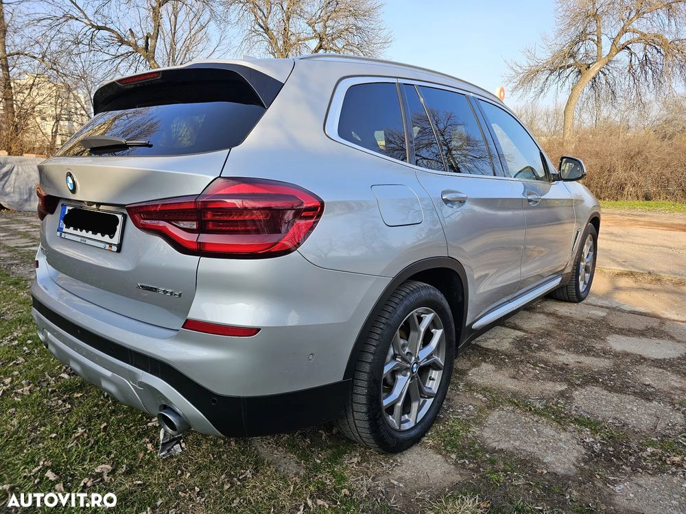 BMW X3 xDrive20d AT Luxury Line - 4