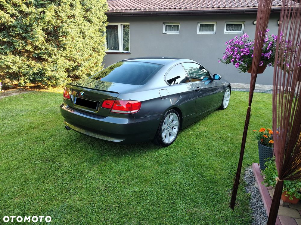 BMW Seria 3 320d DPF - 4