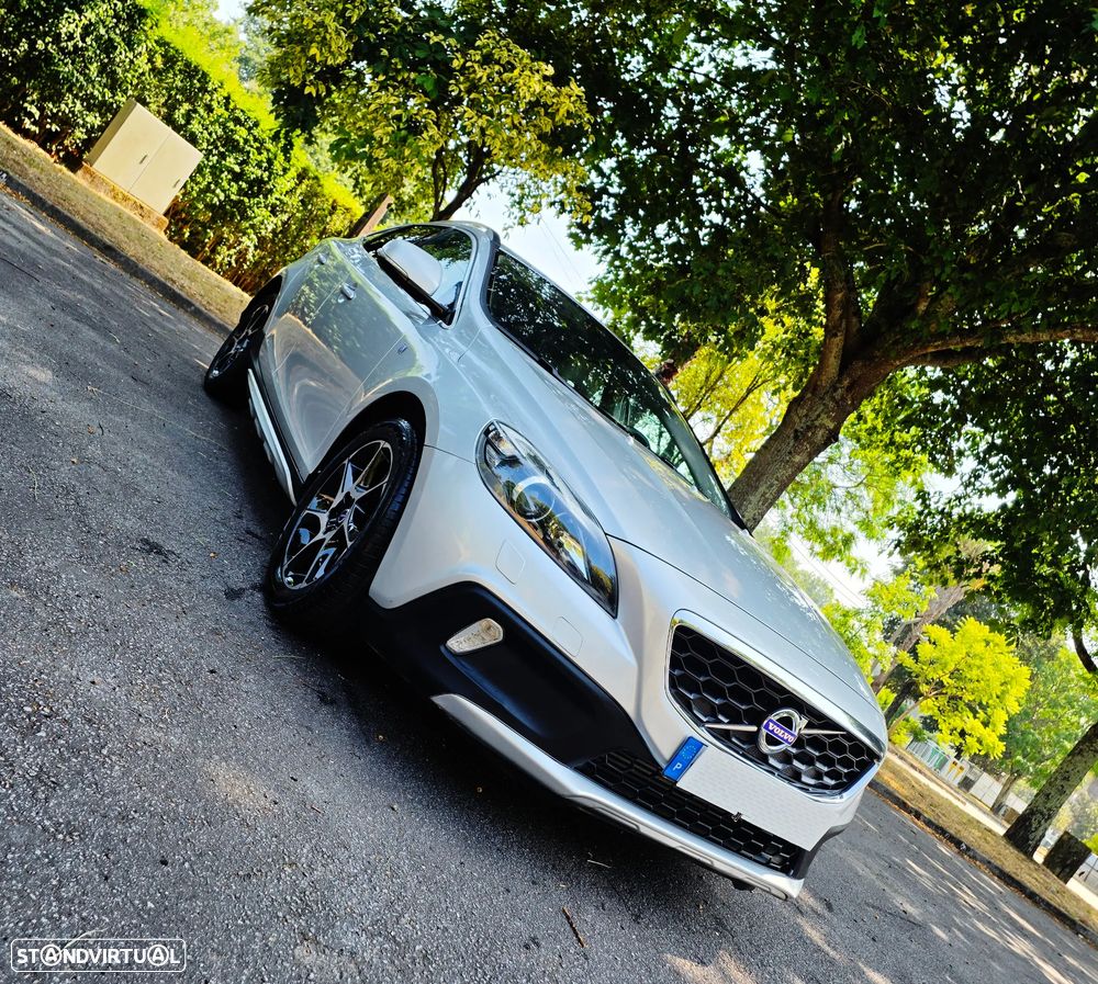 Volvo V40 2.0 D2 Volvo Ocean Race Geartronic - 17