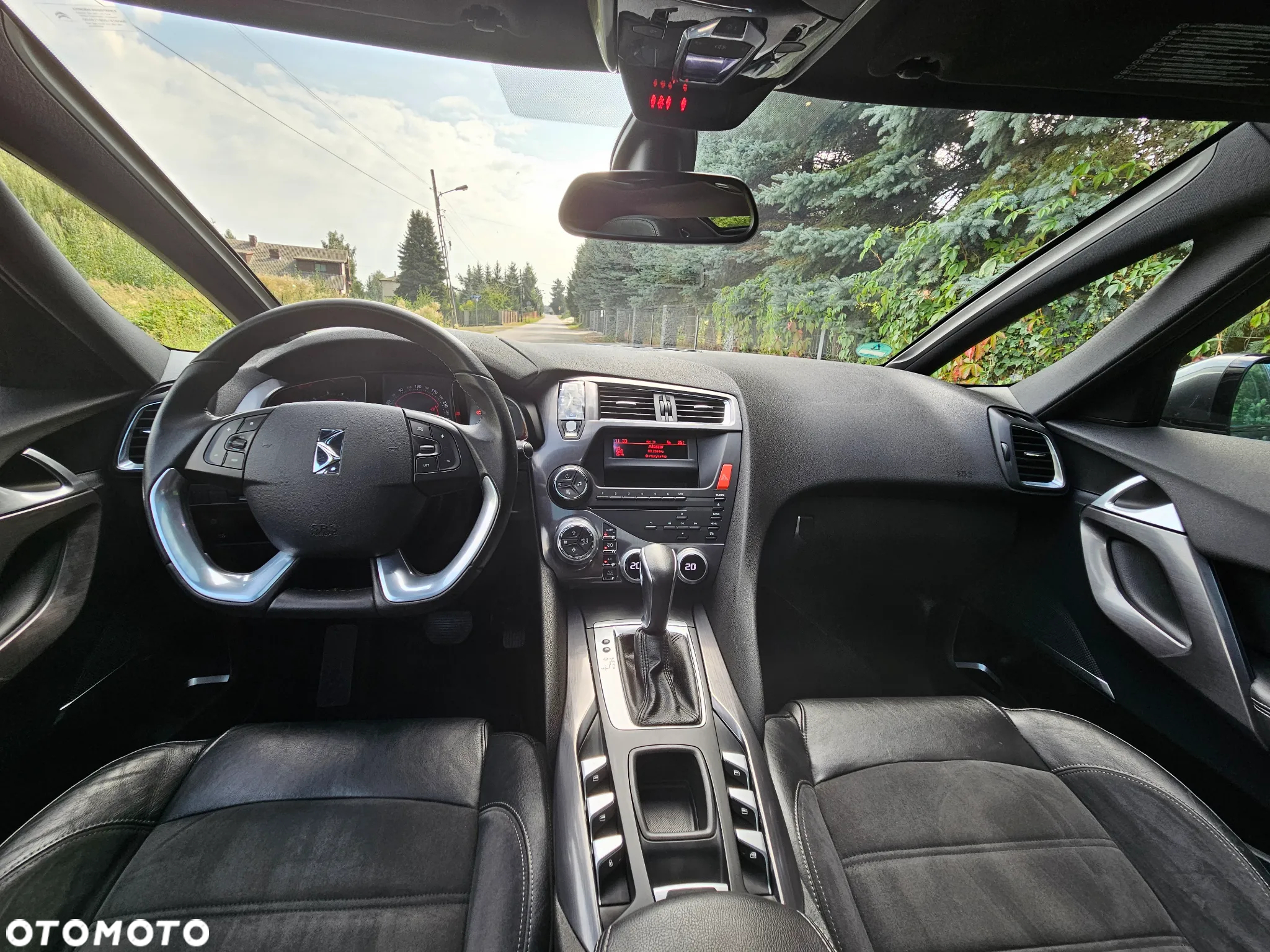 Citroën DS5 1.6 THP SoChic - 18