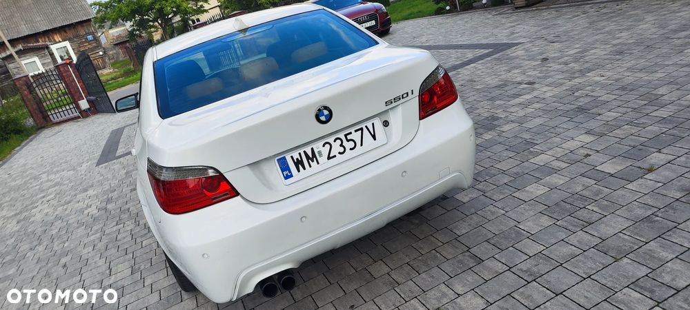 BMW Seria 5 550i Edition Sport - 4
