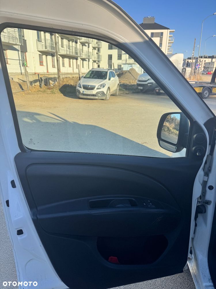 Opel Combo - 4