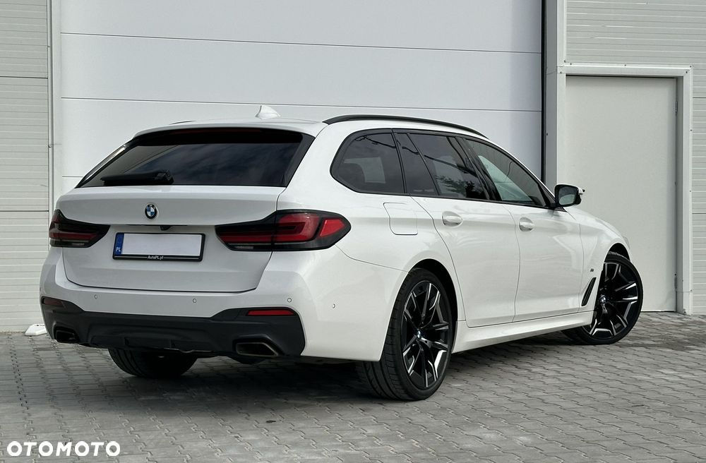 BMW Seria 5 530d xDrive M Sport Edition - 4