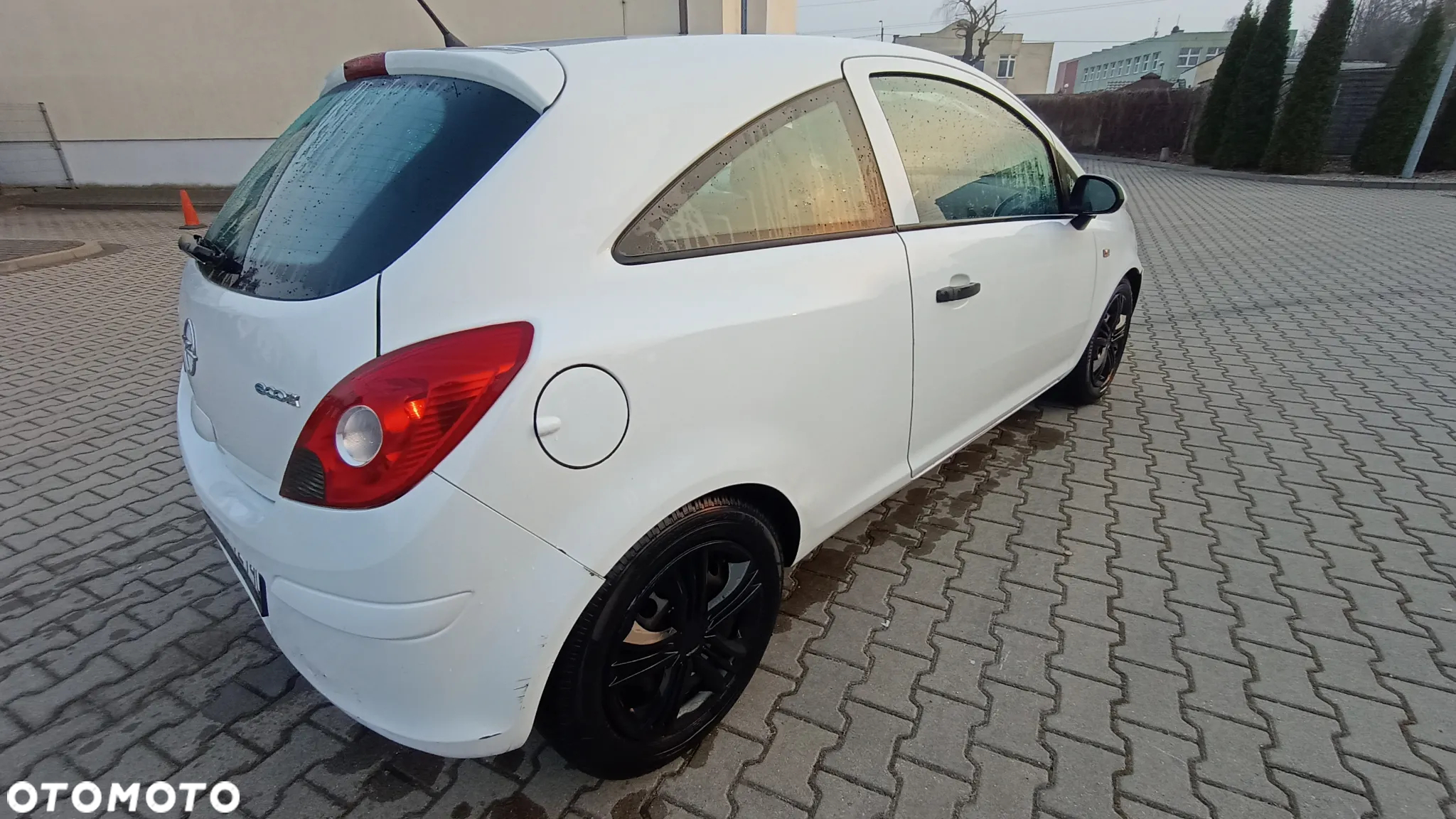 Opel Corsa - 8