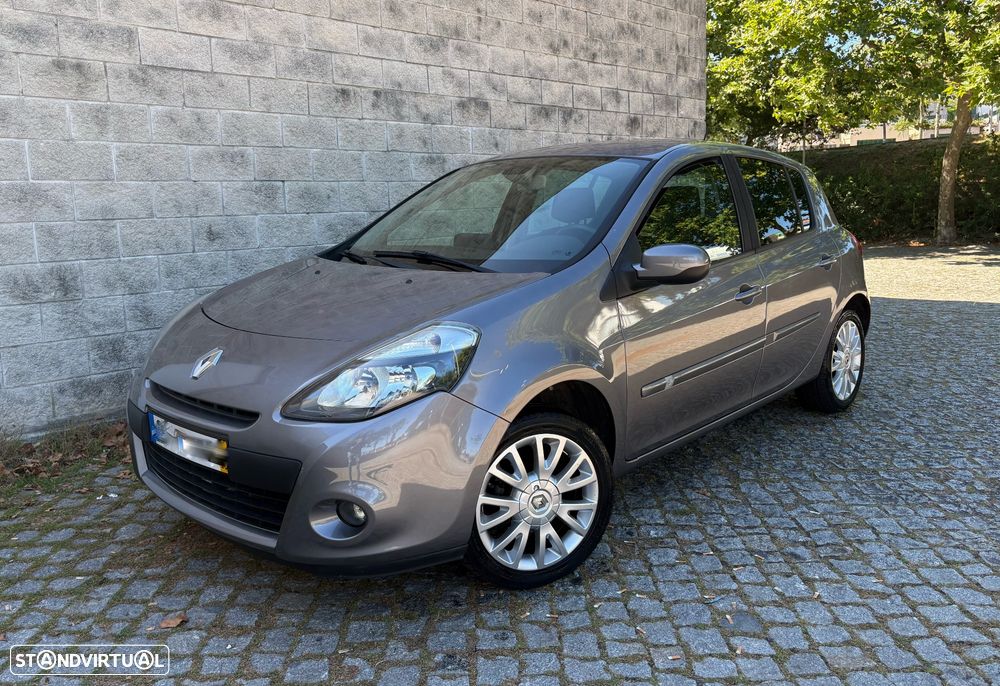 Renault Clio 1.2 16V Dynamique S - 11