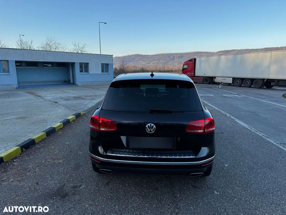 Volkswagen Touareg - 13