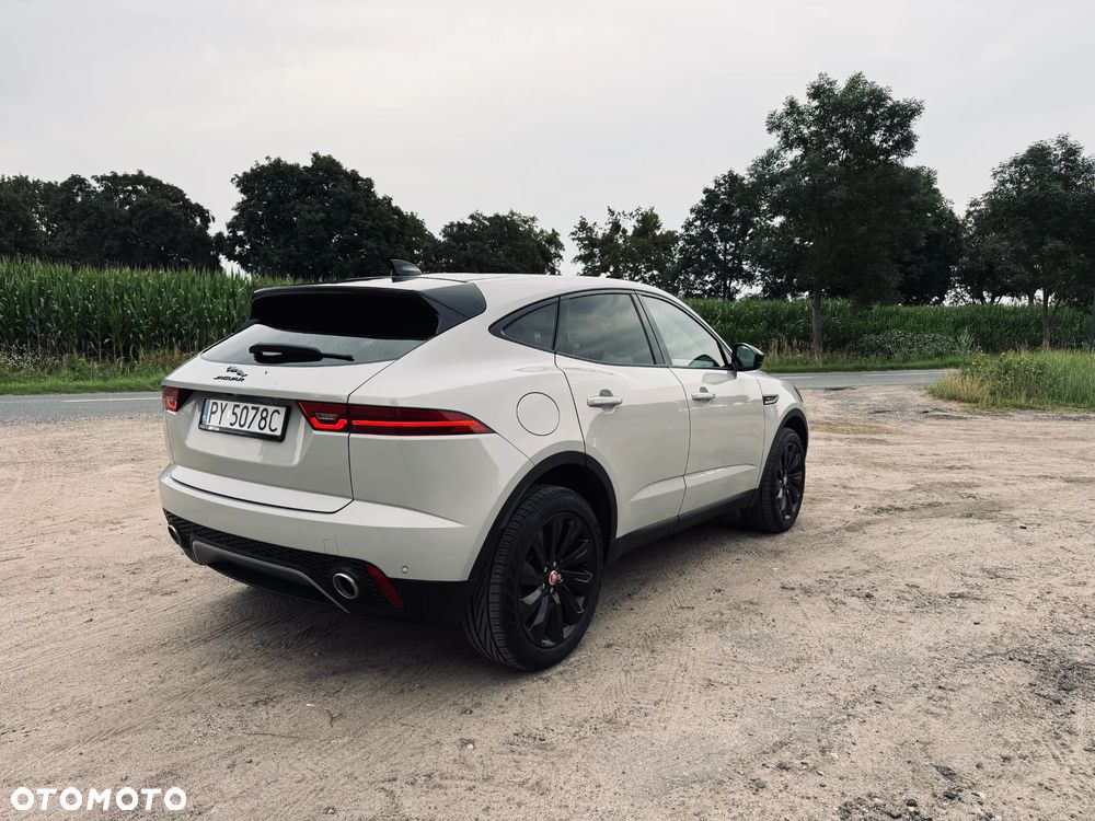 Jaguar E-Pace - 4