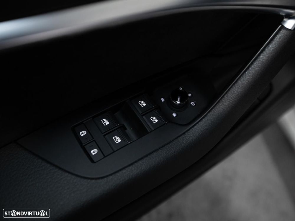 Audi A6 Avant 35 TDI S tronic S line - 14