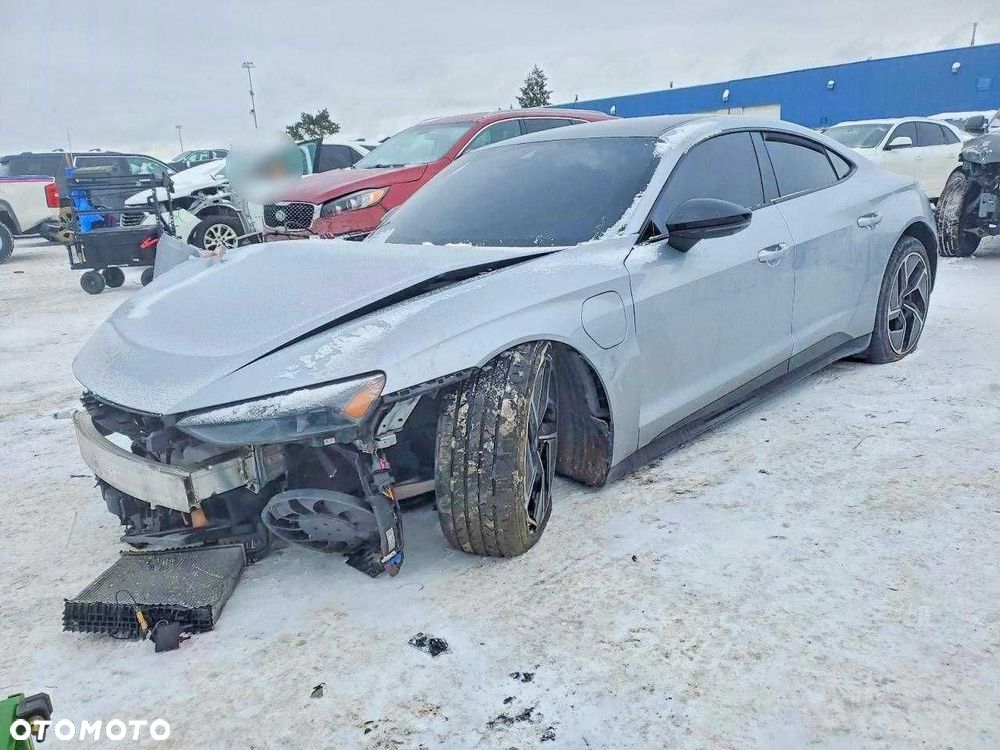 Części do samochodu Audi RS e-tron z 2024 roku, wersja USA. - 1