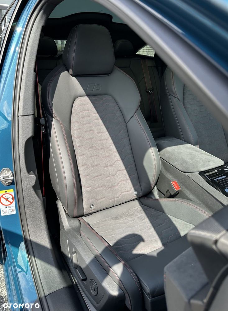 Audi A6 Sportback e-tron - 28