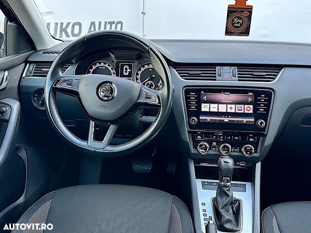 Skoda Octavia 1.6 TDI DSG Style - 9