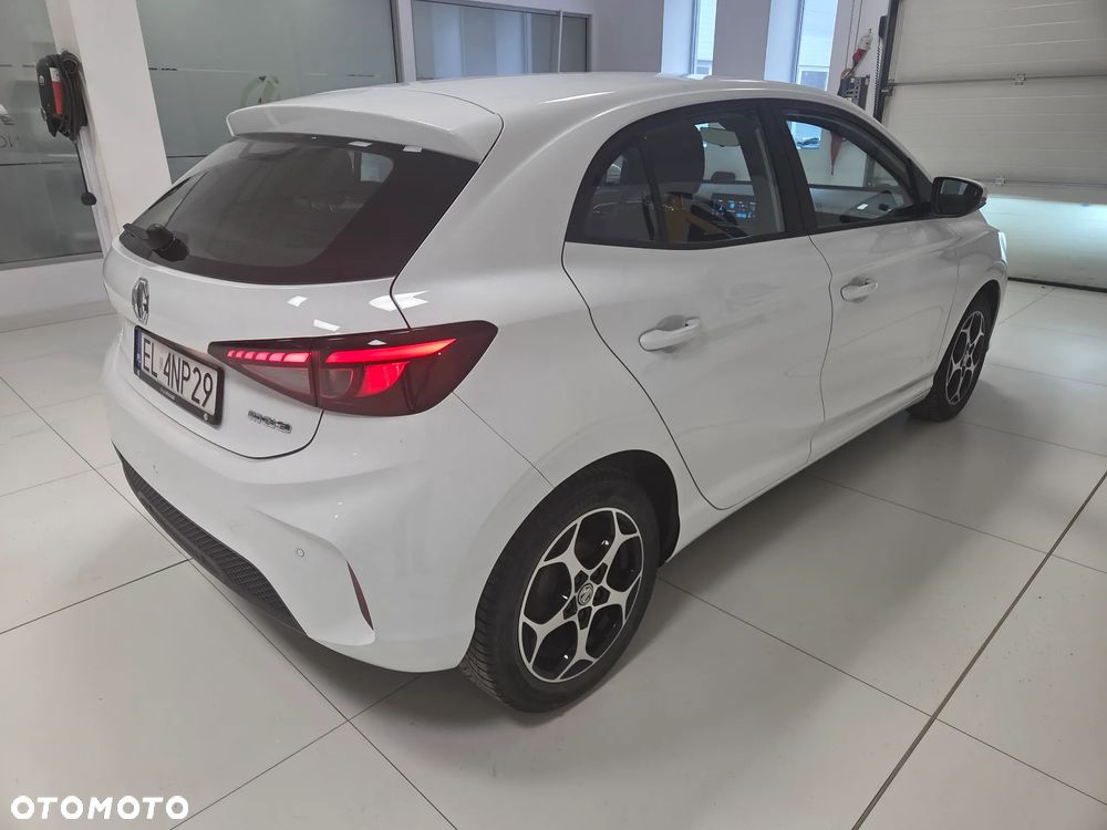 MG MG3 1.5 Excite - 8