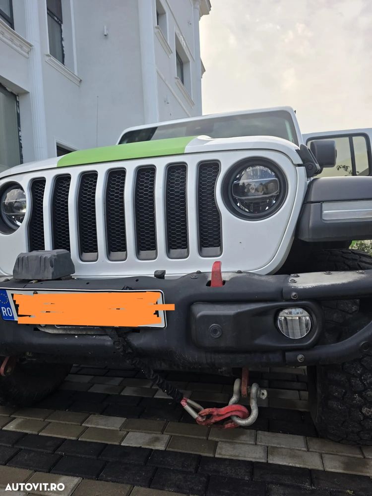 Jeep Wrangler - 2