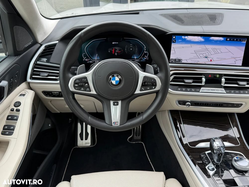 BMW X5 xDrive45e - 12