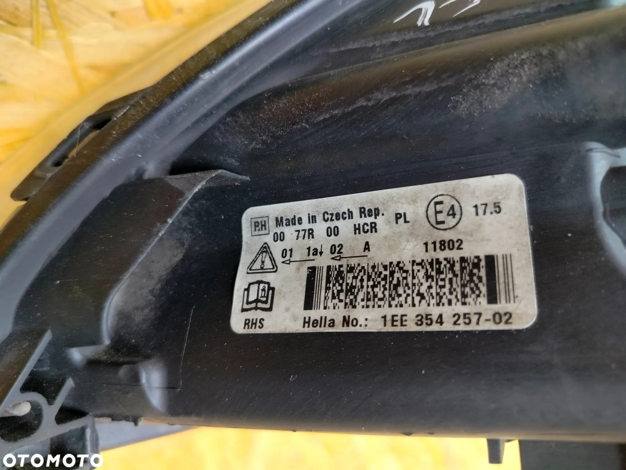 Lampa Przód Przednia Prawa Ford Focus MK2 Lift 07-11r. - 4