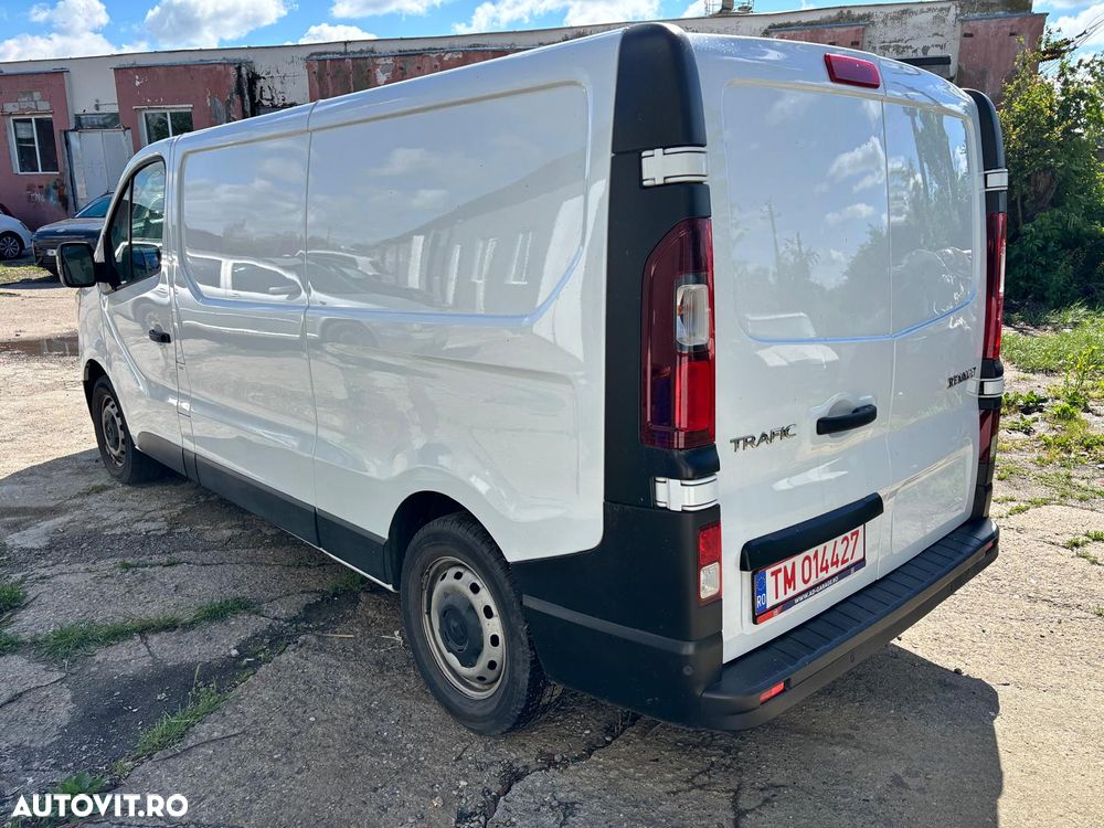 Renault TRAFIC - 6