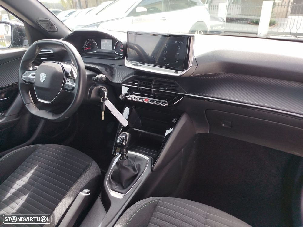 Peugeot 2008 1.2 PureTech Active Pack - 15