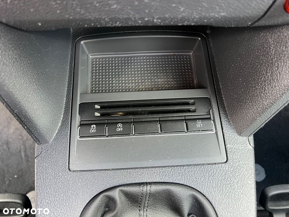 Volkswagen Touran 1.6 TDI DPF BlueMot Comfortline - 35