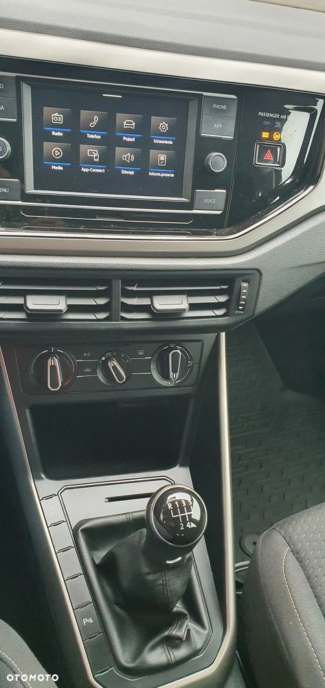 Volkswagen Polo - 17